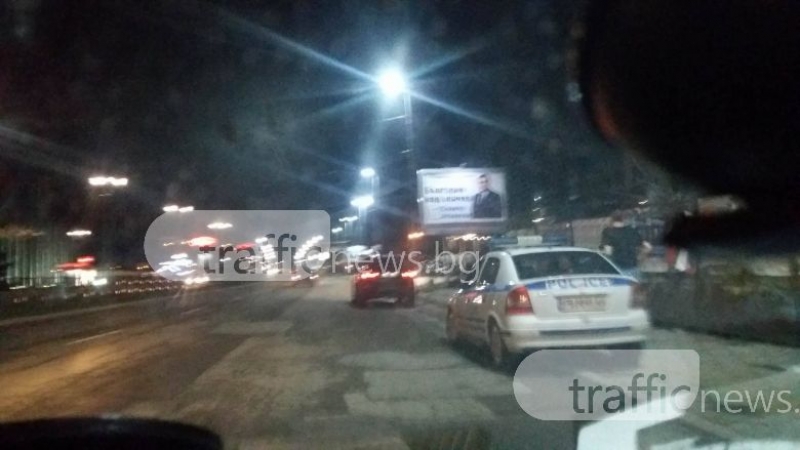 Полицейски патрули дебнат из цял Пловдив! Спират джипове СНИМКИ