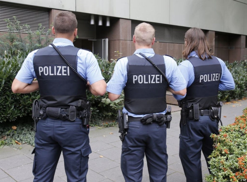 Затварят голям мол в Германия заради терористична заплаха