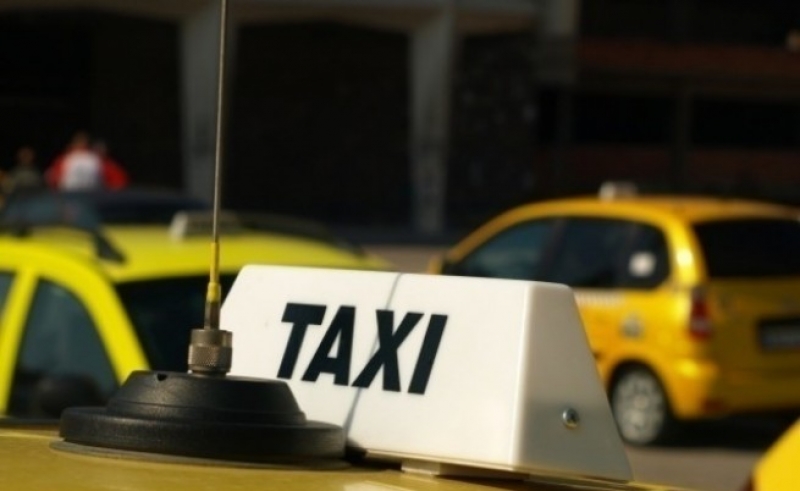 Убиха таксиметров шофьор