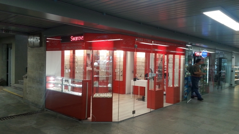 Задържаха крадеца, обрал касата на тоалетната на Гарата