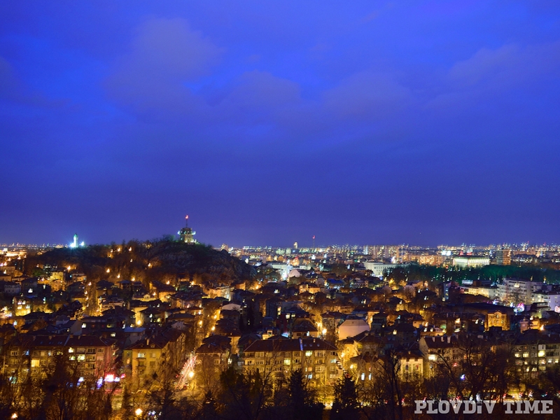 Красивият Пловдив през нощта СНИМКА