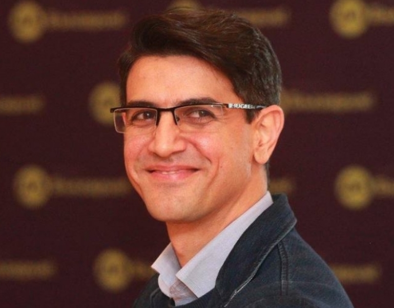 Ето кой преби скандалния историк Емил Джасим вчера