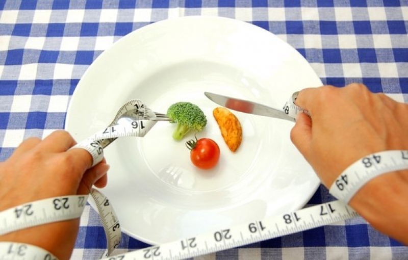 Експерти: Не си и помисляйте за диети, които обещават сваляне за дни, ще качите още!