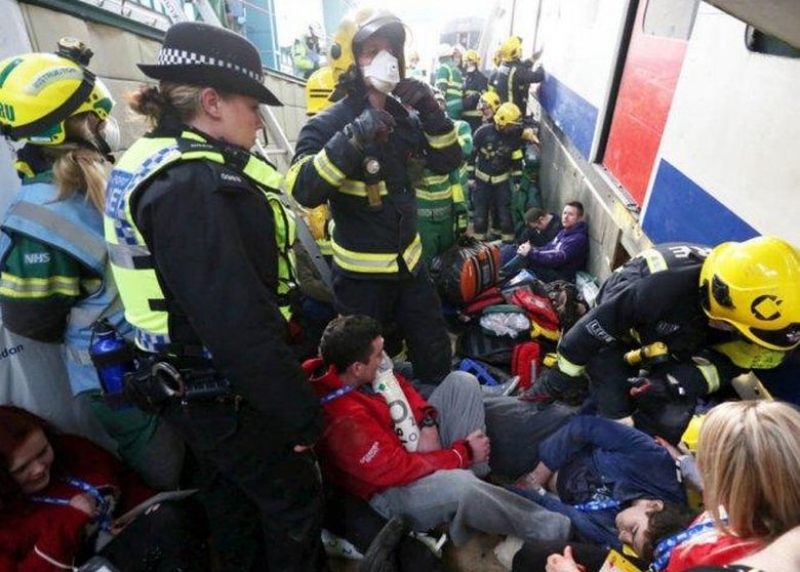 Гори топхотел в Лондон! Повече от 200 души са евакуирани