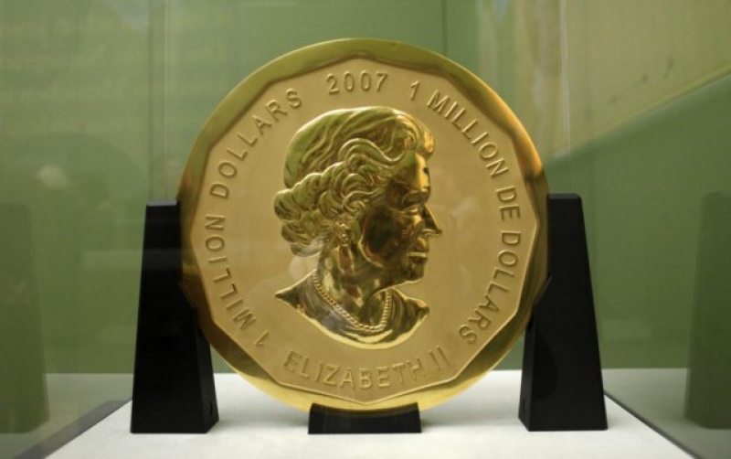 Откраднаха 100-килограмовата златна монета