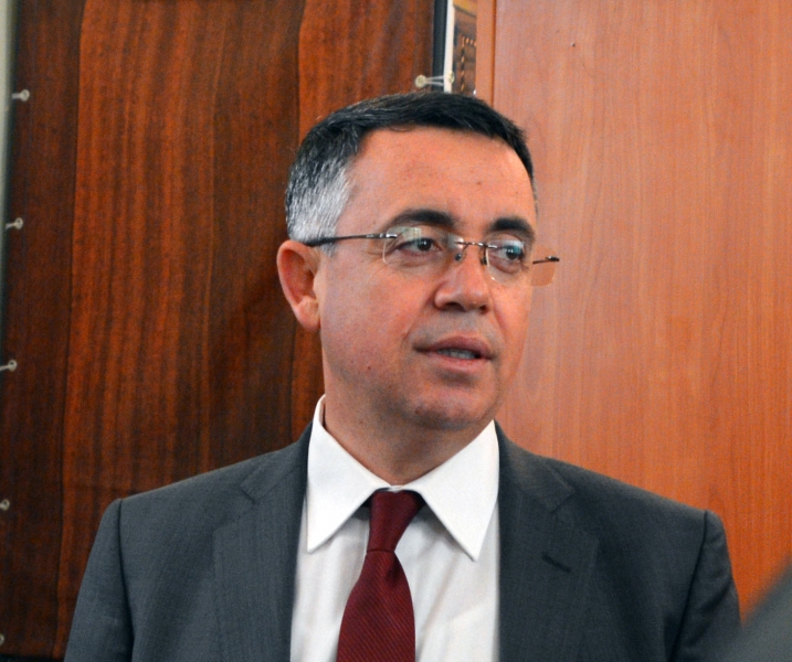 Хасан Азис се отказа да става депутат, остава кмет