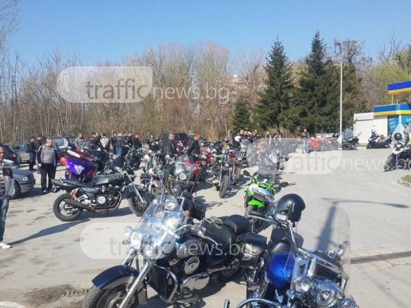 Дава се старт на мотосеозна