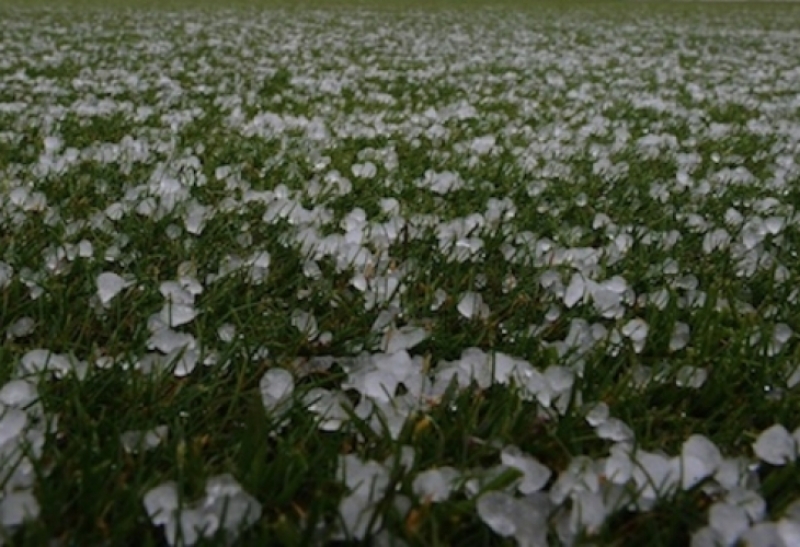 Великденски порой и градушка се изсипаха над язовирите Доспат и Широка поляна