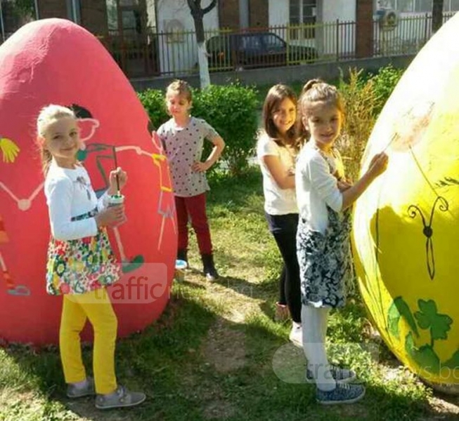 Великденска приказка сътвориха децата от детска градина “Захарно петле“ в Кършияка СНИМКИ