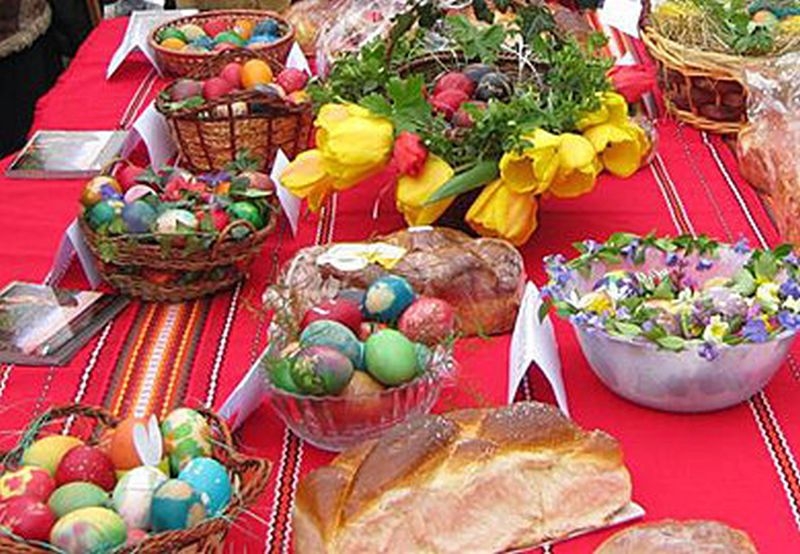 Близо 3000 пловдивчани празнуват имен ден днес