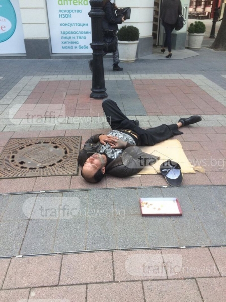 Проснат на земята мъж на Главната стресна пловдивчани СНИМКИ
