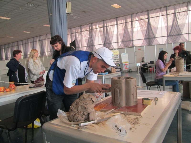 Ученици от цялата страна ще мерят умения в различни професии в Пловдив