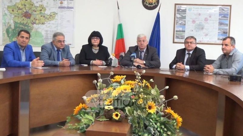 РЗИ-Пловдив разкри има ли опасност, ако пием вода от чешмата ВИДЕО