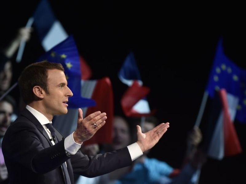 Лидерите в Европа с надежда за изборите във Франция, масово подкрепят Макрон за втория тур
