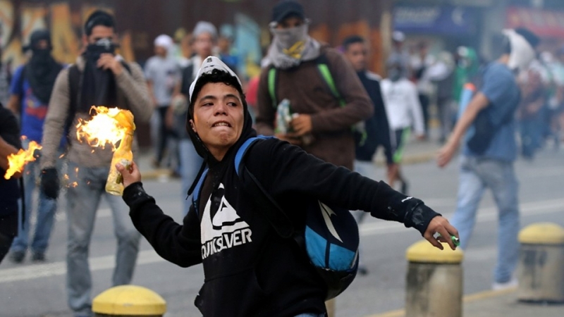 Насилие и протести във Венецуела, 29 души са загинали