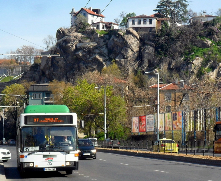 Удължават маршрута на автобусите по линия 37