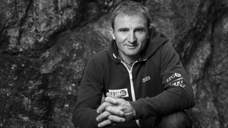 Легендарен алпинист е открит мъртъв недалеч от Еверест