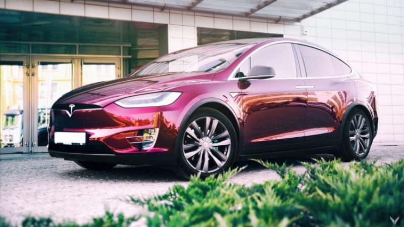 Колко са автомобилите Tesla в България?