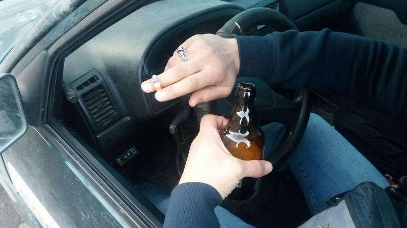 Пиян шофьор с мерцедес шпори по “Македония“, хванаха го