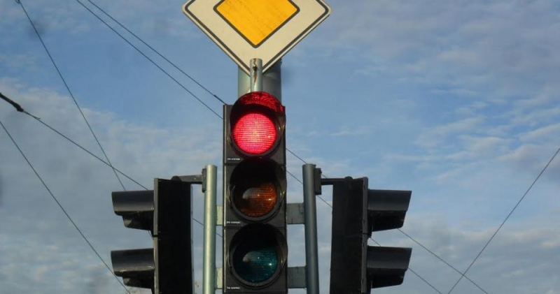 Подновяват няколко светофара в Тракия с по-модерни