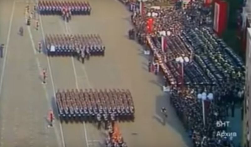 Спомен от 1981 година: Парадът “13 века България“ ВИДЕО