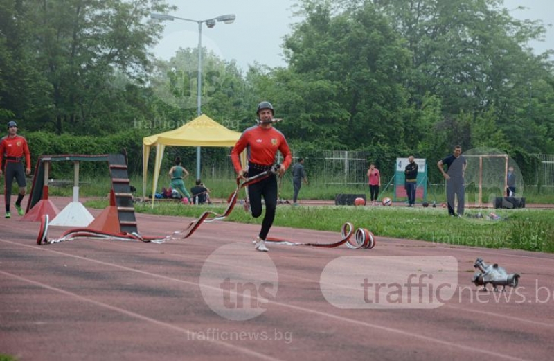 Млади огнеборци мерят сили днес в Пловдив