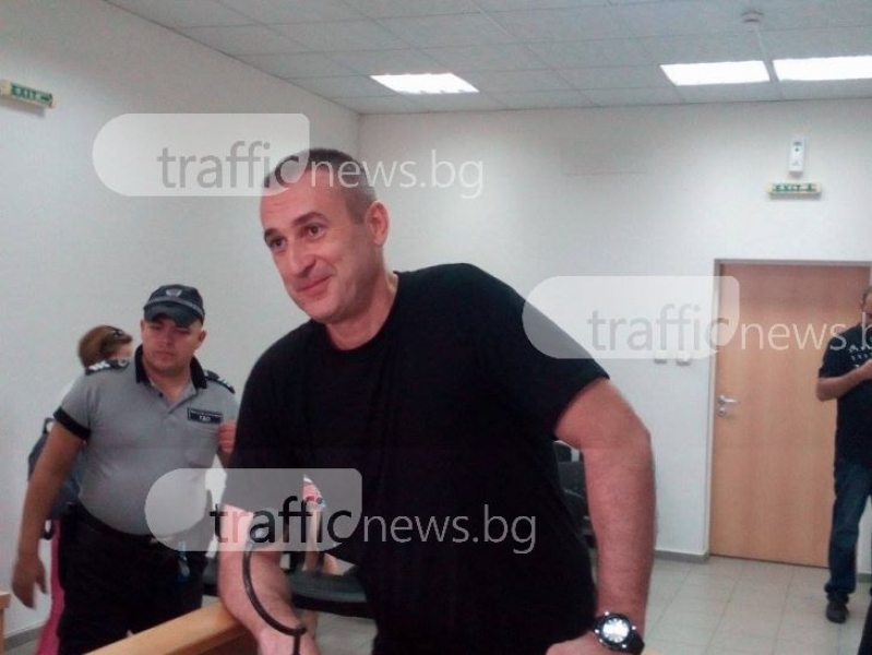 Без право на обжалване: Експолицаят Караджов остава зад решетките