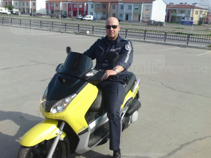 Погребват прегазения в Пловдив пътен полицай Делян Палазов днес
