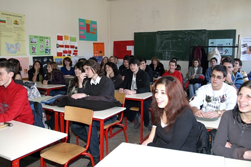 6 гимназии получават статут на училища с национално значение. В Пловдив няма такова