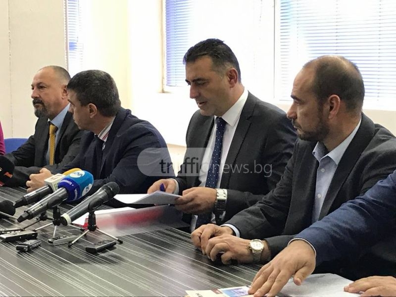 Кметът на Асеновград с две обвинения, гледат отстраняването му от длъжност заедно с главния архитект