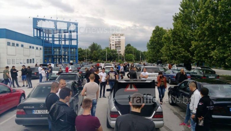 Фенове  на Мерцедес си дадоха среща в Пловдив СНИМКИ