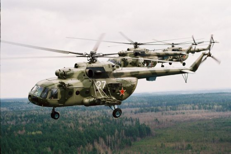 13 войници загинаха при катастрофа с хеликоптер