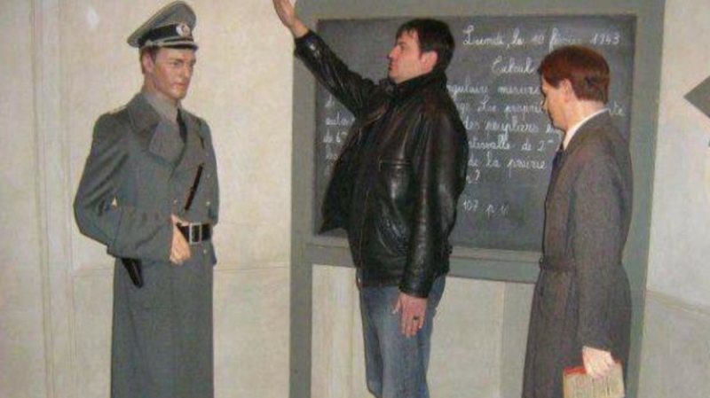 Иво Антонов все пак запази шефското си място, кабинетът му до Каракачанов