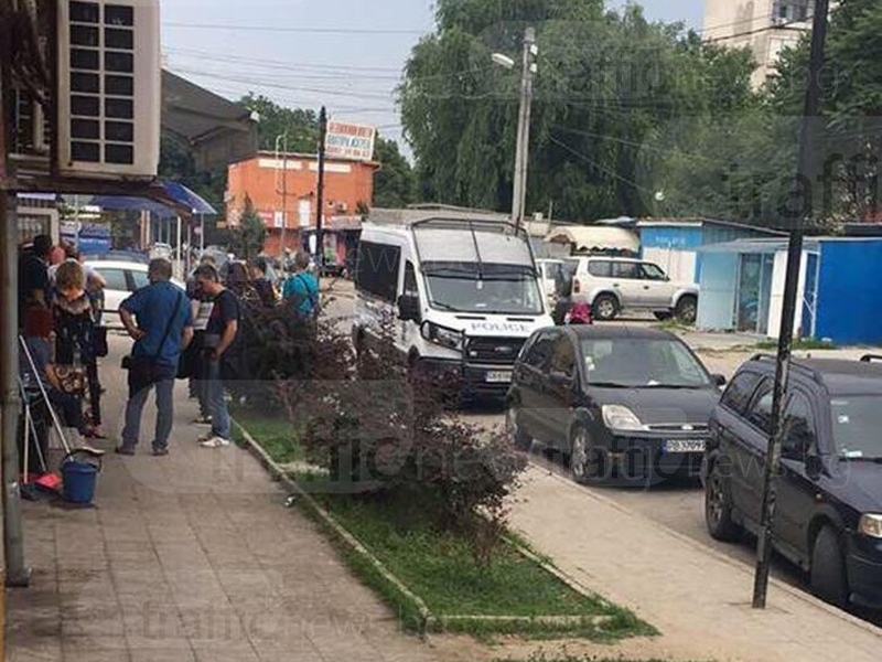 Акцията срещу ментета покри цял Пловдив, иззеха над 1500 артикула СНИМКИ