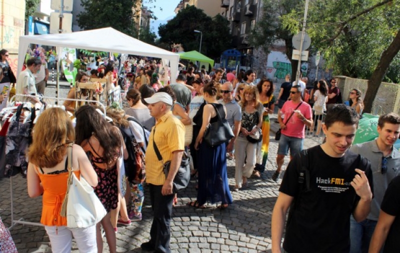 40 издателства се събират под тепетата на фестивала Пловдив чете