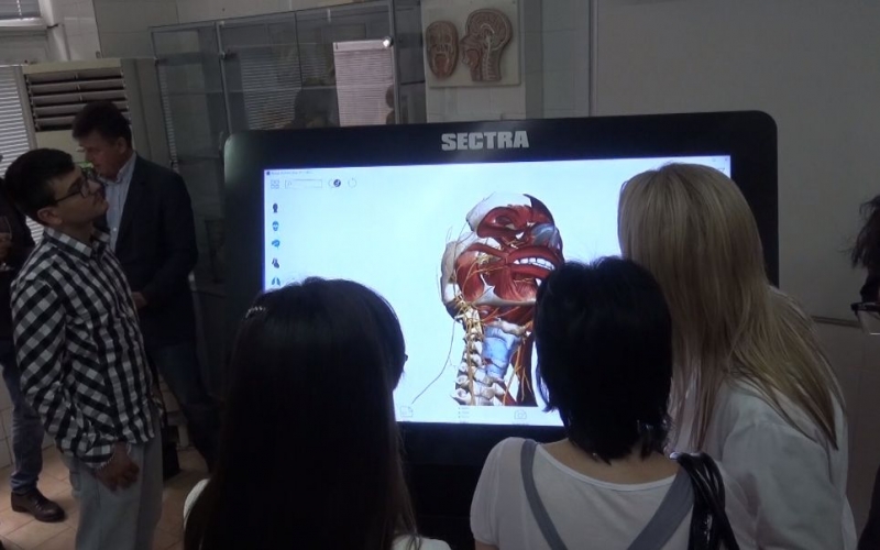 МУ-Пловдив въведе най-съвременната технология за обучение