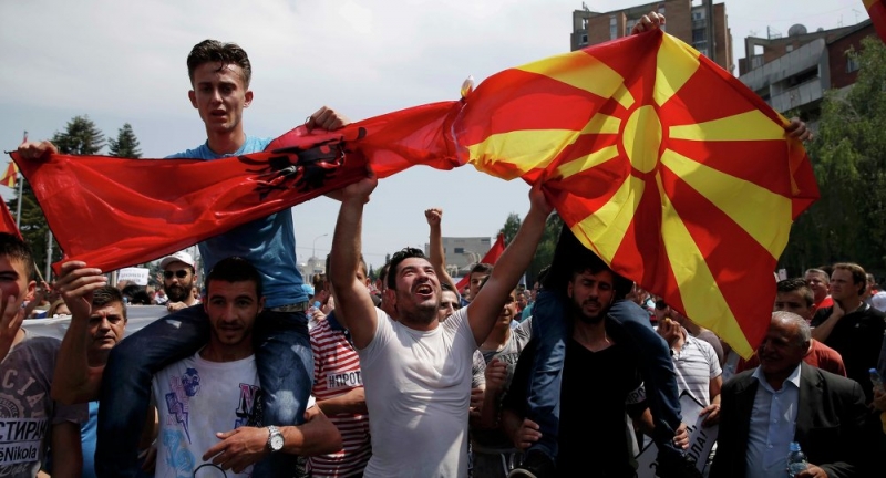 Македония променя името си, за да влезе в НАТО?