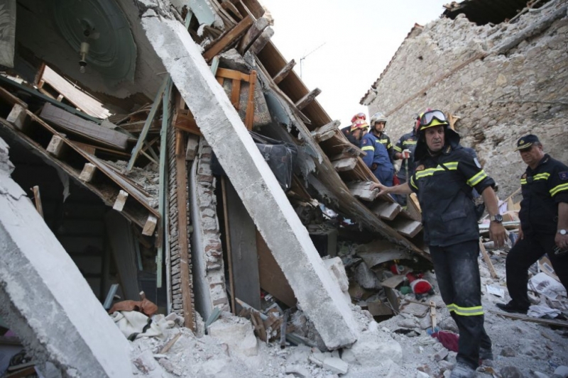 Жена е загинала при силното земетресение вчера в Егейско море