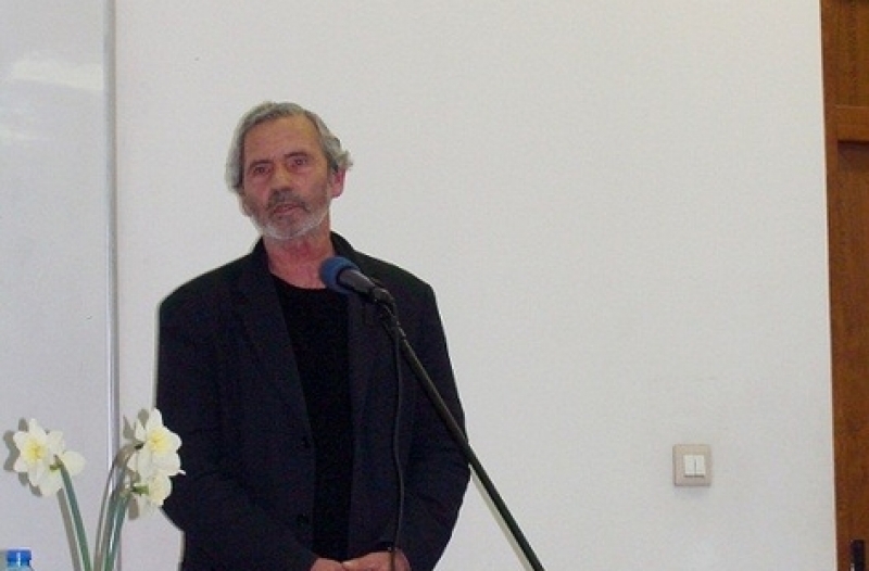 Почина журналистът и поет Николай Гюлев