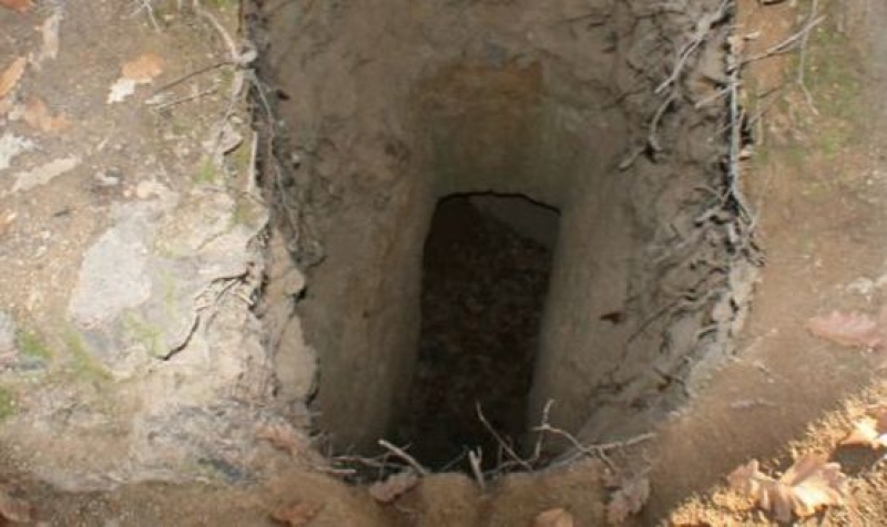 Столичани в повече разкопаха могила край Перущица