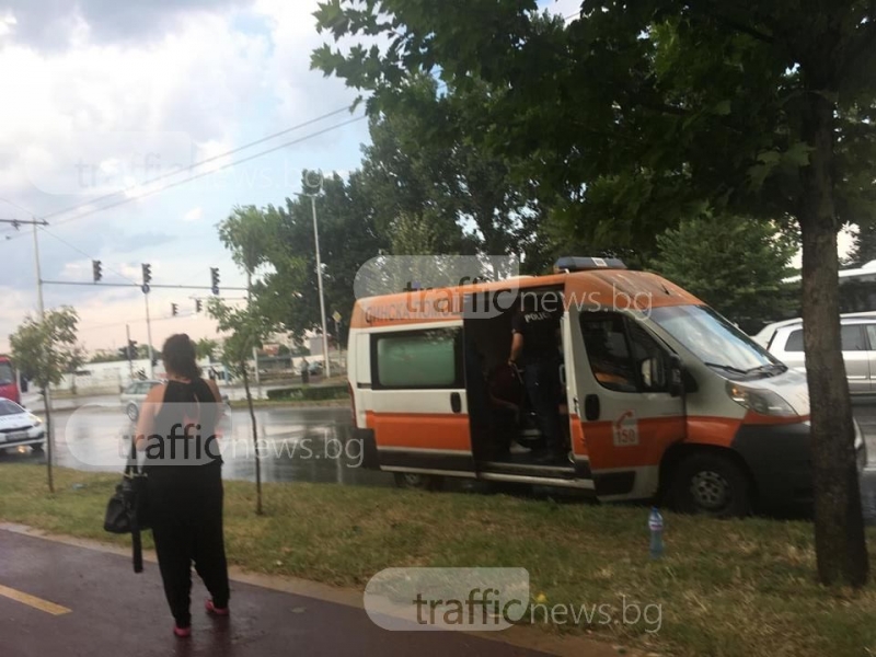Катастрофа в Тракия! Линейка, полиция и пожарна са на място СНИМКИ