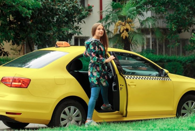 Дочакахме: Таксиметровите услуги в Пловдив станаха съвременни*