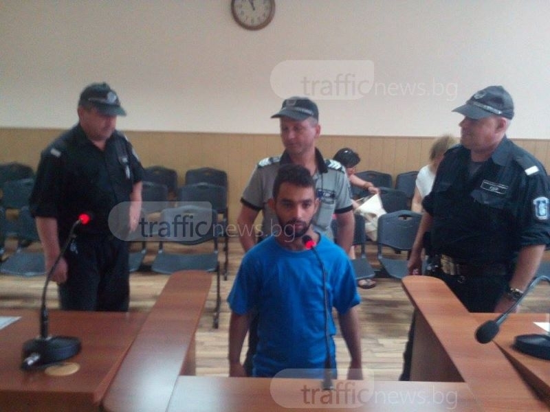 Отцеубиецът от Столипиново остава зад решетките