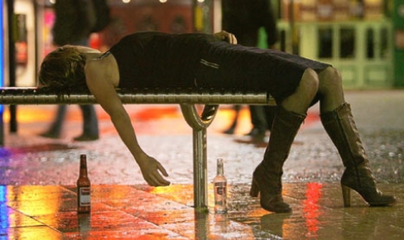 Слънчев бряг спира алкохолния туризъм