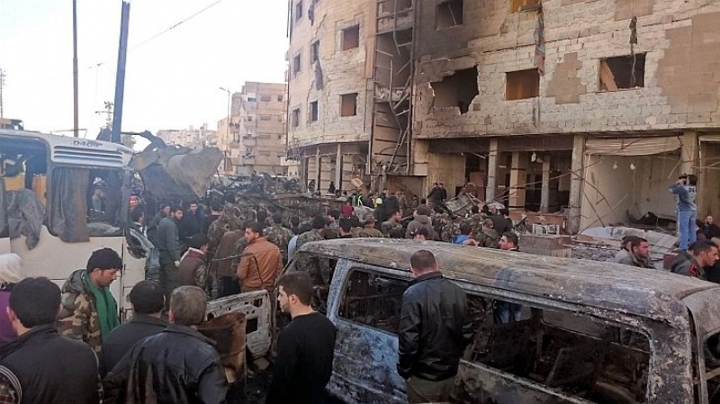 Най-малко девет души загинаха при самоубийствен атентат в Сирия