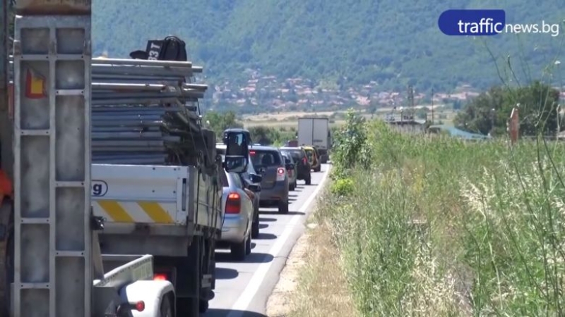 Катастрофи, задръствания и нерви по обходния път между Пловдив и София ВИДЕО