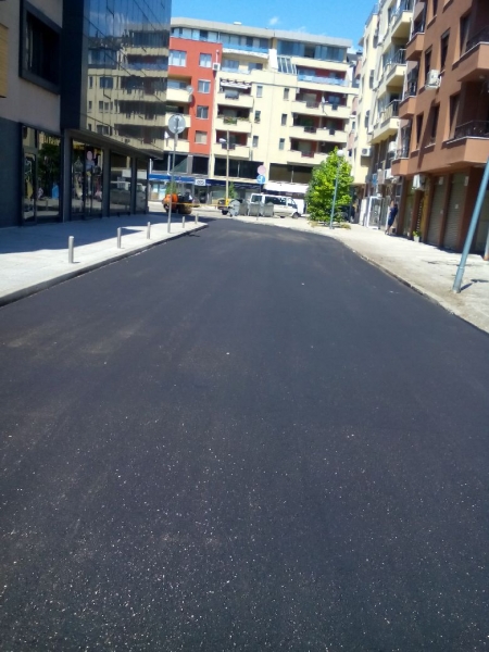 Преасфалтираха улица в централната част на Пловдив