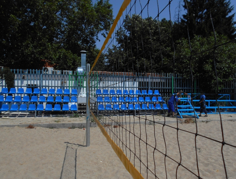 Разиграват 8000 лева на плажен волейбол в Пловдив