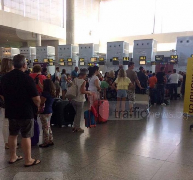 До 600 евро обезщетение от България ер, ако полетът се забави повече от 3 часа