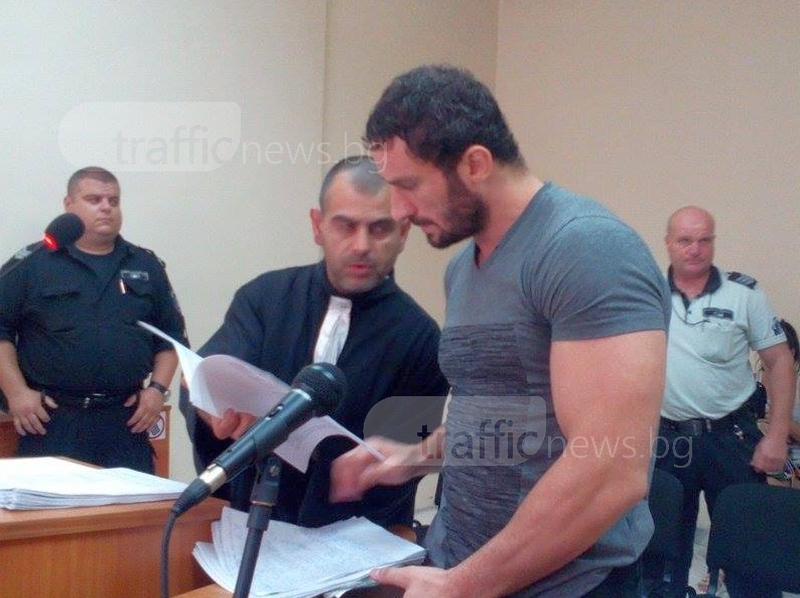Съдът не склони: Перата остава в ареста заради скандала с оператор (Обзор на деня)